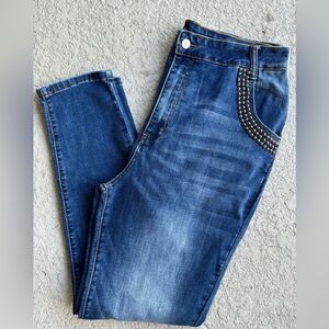 NWOT Vocal studded pocket dark Wash skinny Jean Sz 2XL